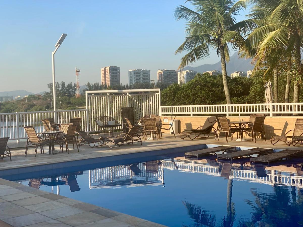 Apartamento Da Barra Da Tijuca, Localizacao Maravilhosa *